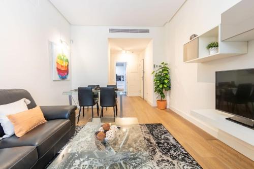 Angeles Santa Cruz Deluxe by Valcambre