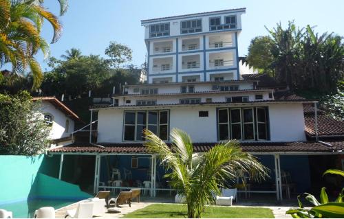 ANGRA PIER 99 Suites