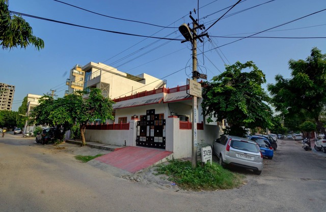 Anjana's Homestay-4 Bedroom Villa + 4 Private Bathrooms with Breakfast