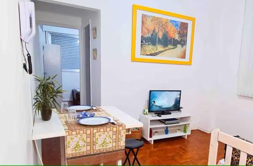 Apê Pitangueiras, 1 Qda Praia! Perto de Tudo!