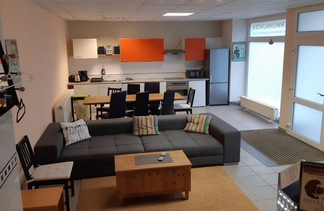 AP 7-room ground floor - 4 to 8 people - 135 m²