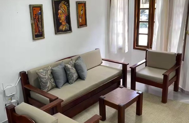 AP06 Ideal for up to 8 people