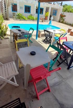 Ap08-A 50 Metros da Praia Flats Mobiliados para 4 Pessoas