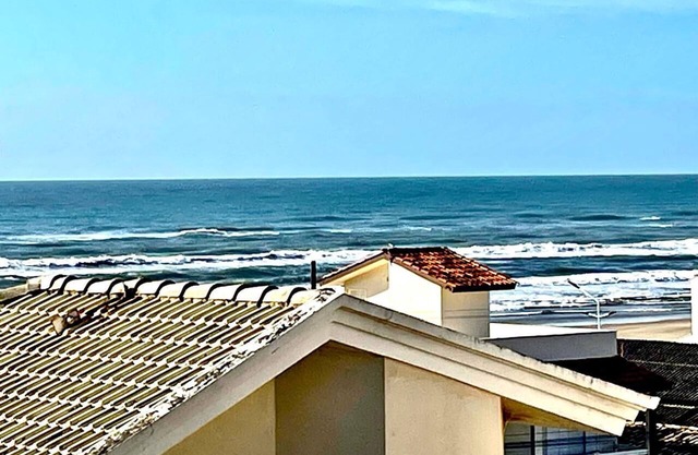 Apartment with sea view