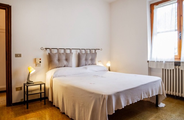 Apartment 'Villa Rodolfo' with Private Terrace, Private Garden and Air Conditioning