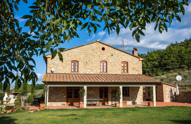 Apartment In Tuscan Villa