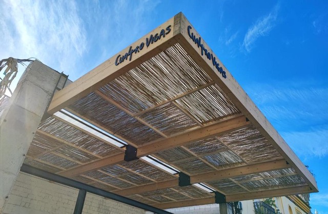 Apartamentos CuatroVigas