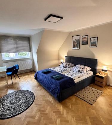 Apartament 27A