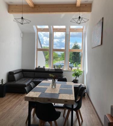 Apartament Noclegi Tokarnia Duża 126