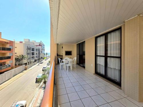 Apartamento de 3 quartos a 1 minuto da praia em Itapema Meia PRaia