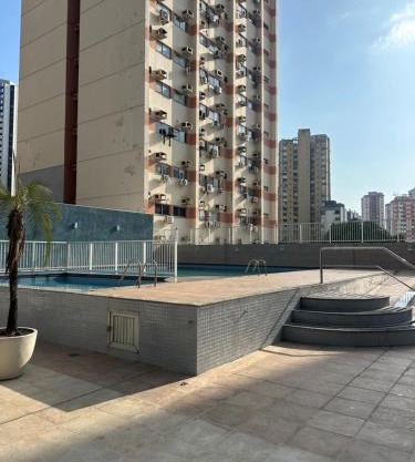 Apartamento de Alto Padrão para Cop 30