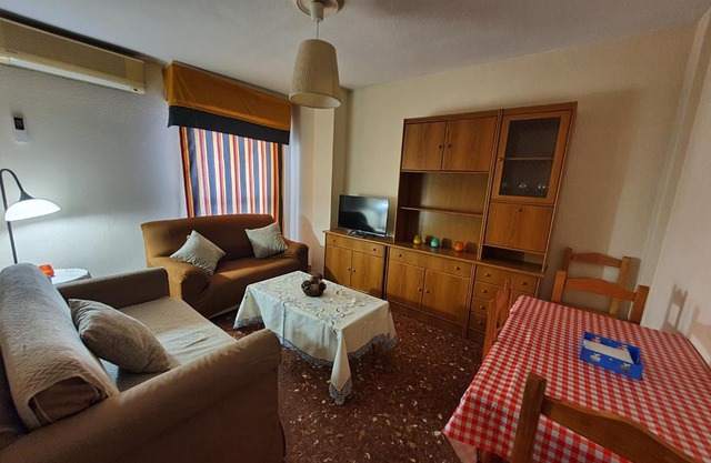 APARTAMENTO ENTRE PATIOS SAN BASILIO