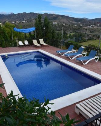 Apartamento-Estudio en Villa con Piscina