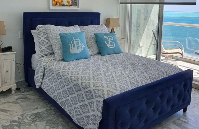 Apartamento frente al mar 603