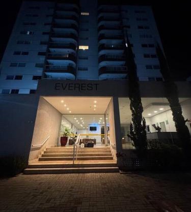 Apartamento lindo e completo em Caldas Novas viva essa experiência!