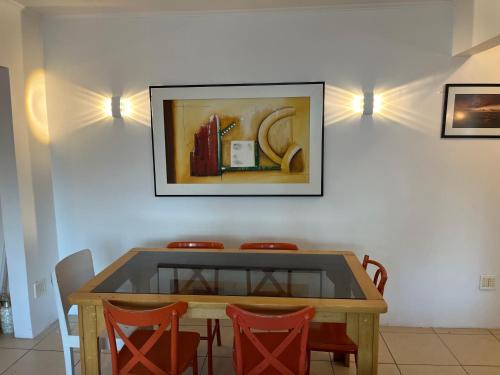 Apartamento p 10 com 3 quartos e 2 banheiros