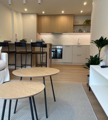 Apartamento R14 en Miño con 2 dormitorios, salón-cocina, 1 baño y zona de lavandería, situado cerca de las playas
