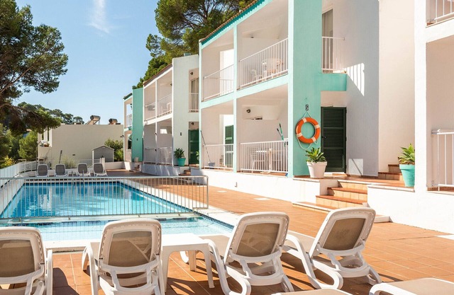 Apartamentos Alta Galdana Playa by Escape Home
