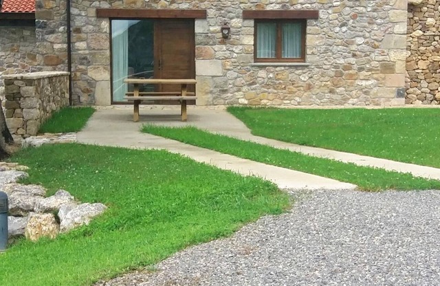 Apartamentos Rurales 'casa la Piedra', El Fresnu
