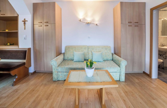 Apartment 'Residence Pichler 6' with Mountain View, Terrace & Wi-Fi