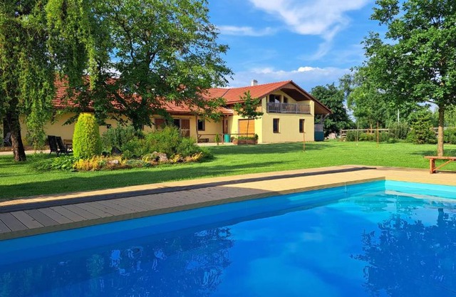Apartman FARMA HRADEC