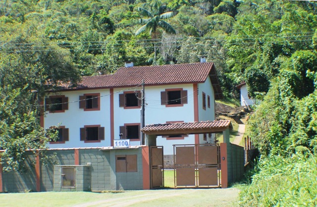 Apartment 4 - Sobrado Cove