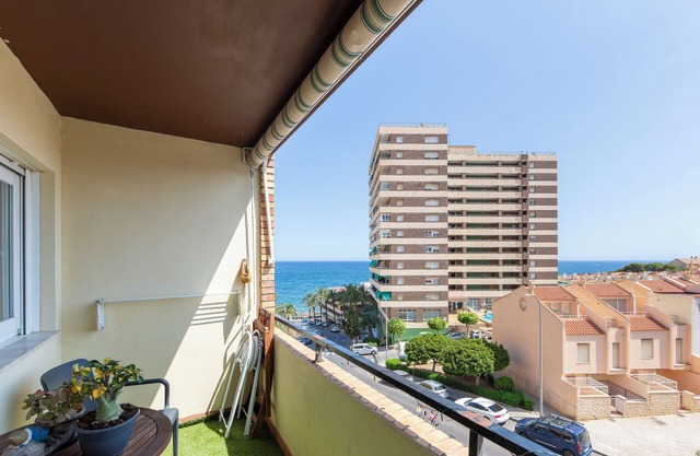 Apartment 'Aguadulce Beach' with Sea View, Wi-Fi and Air Conditioning