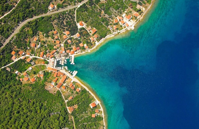 Apartment Andela - comfortable and affordable - Mali Iz (Island Iz), Zadar riviera, Croatia