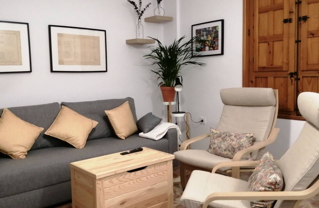 Apartment 'Apartamento Planta Baja' with Shared Terrace, Wi-Fi and Air Conditioning