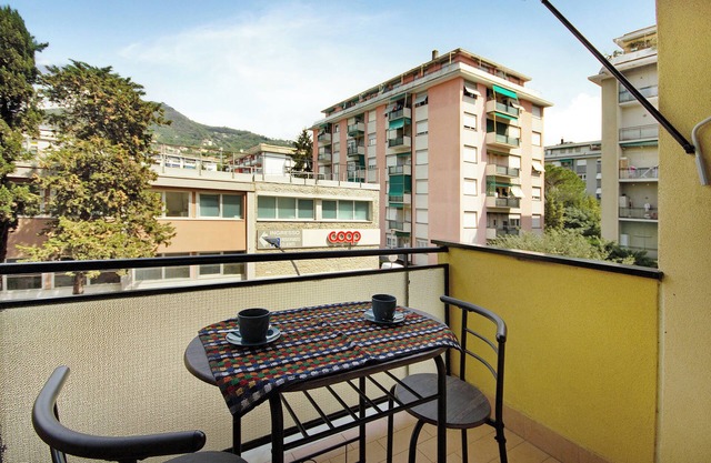 Apartment "Casa Dica" with Balcony & Wi-Fi