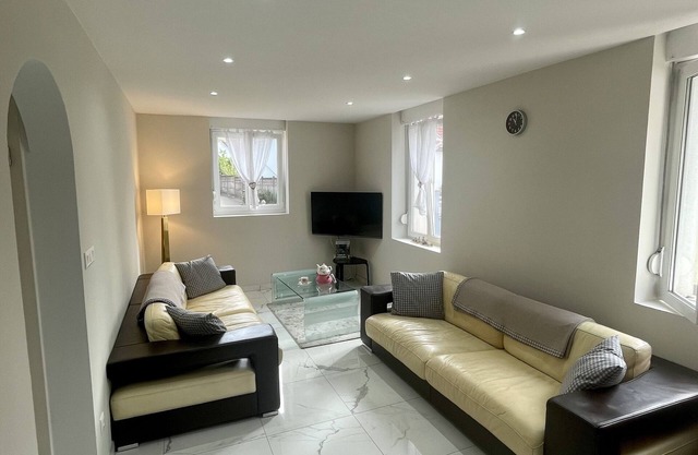 Apartment completely renovated, comfortable and bright.
