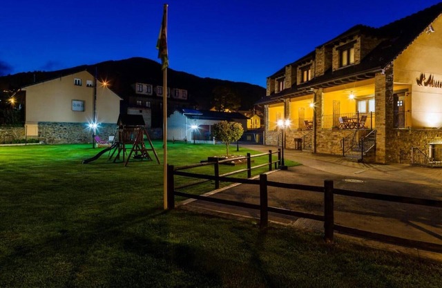 Apartment 'Cuartal' with Mountain View, Shared Pool and Wi-Fi