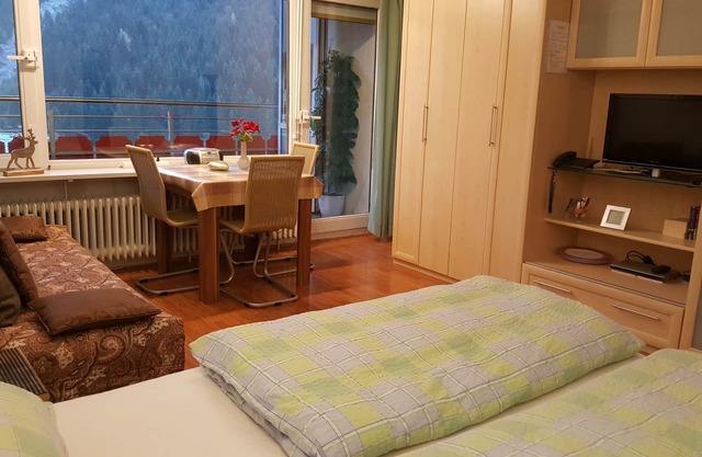 Apartment for 2 persons with balcony, pool, sauna, mountain view, mountain bath incl.