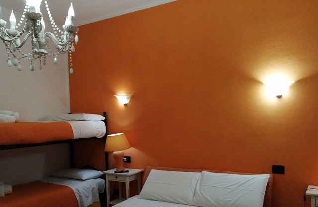 Apartment for 5 people in villa with garden