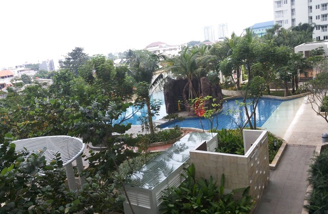 Apartment for Rent: Metropark Residence, 2BR, Fully Furnished, Beach concept