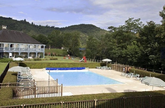 Apartment in Argentat sur Dordogne ground floor, 300 m from the village