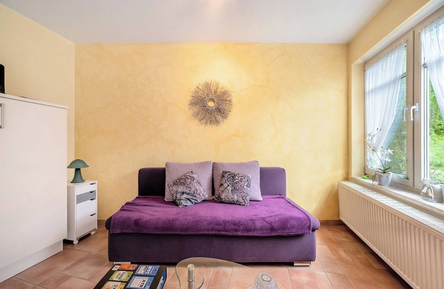 Apartment 'Gästehaus Mühlenhof - Müller-Thurgau' with Private Garden, Balcony and Wi-Fi