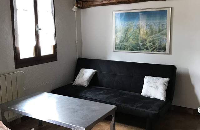 Apartment in a typical Pyrenean chalet
