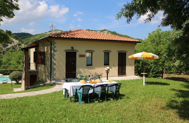Apartment in Marche with Pool and Mountain Views