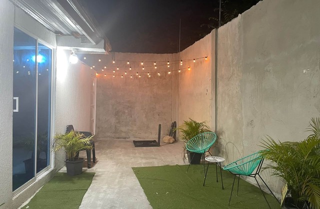 APARTMENT IN PARADISE