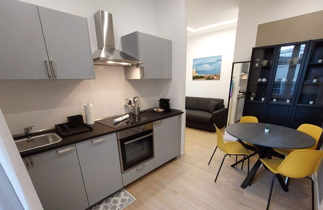 Apartment in Pavia with 1 bedrooms sleeps 2