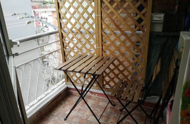 Apartment in the center with free parking.