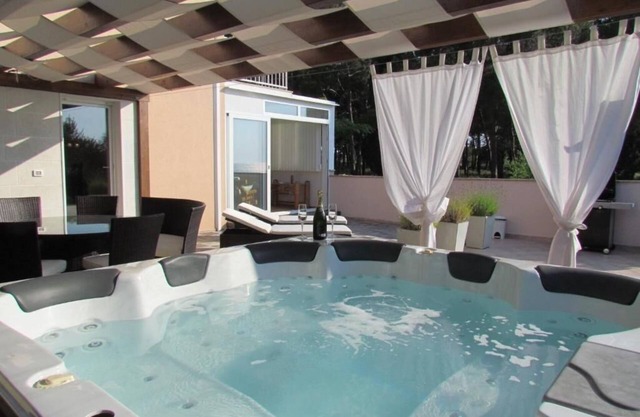 Apartment in Zambratija with Seaview, Terrace, Air condition, WIFI (4961-1)