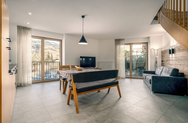 Apartment 'Kanzi' with Mountain View, Shared Garden and Wi-Fi