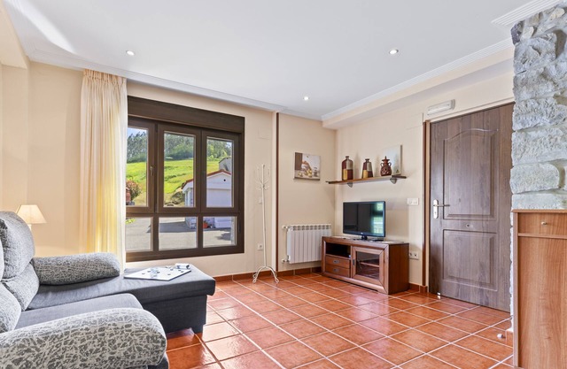 Apartment 'La Cabaña' with Mountain View and Private Garden