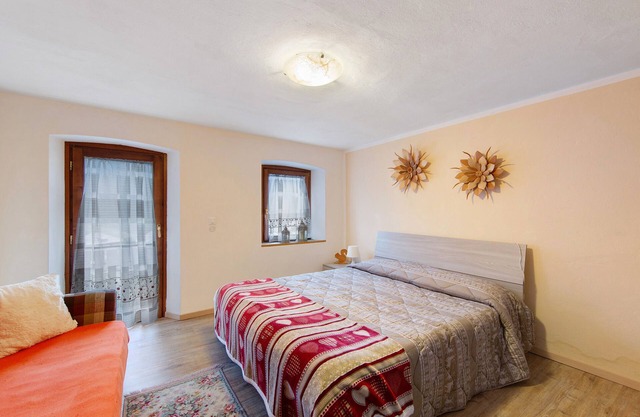 Apartment 'La Casa Dei Cervi' with Mountain View, Balcony and Wi-Fi