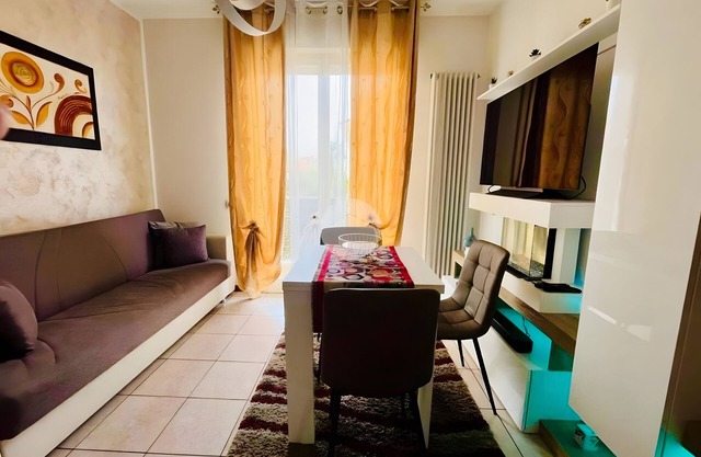 Apartment 'Lagomaggio' with Private Terrace, Wi-Fi and Air Conditioning