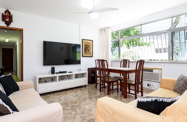 Apartment Leblon / Lagoa