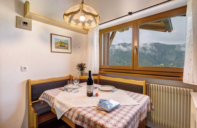 Apartment 'Leitner Miniwohnung' with Mountain View, Private Terrace and Wi-Fi