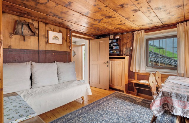 Apartment 'Leitner Stubenwohnung' with Mountain View, Private Terrace and Wi-Fi